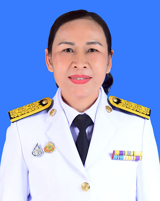 ครูธัญพิมล เพราะถะ ครูหัวหน้าธุรการ